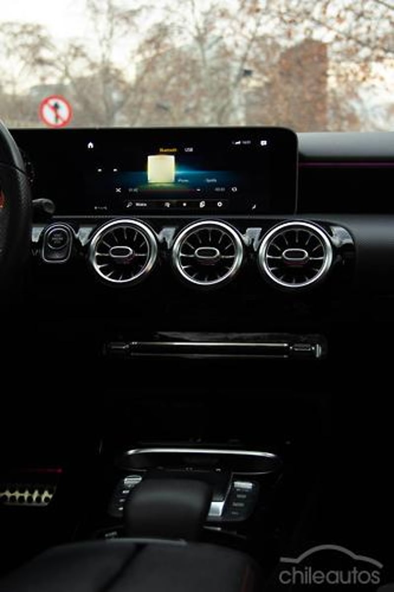 Mercedes-Benz A 35 Amg 2021 - Imagen 9 de 20