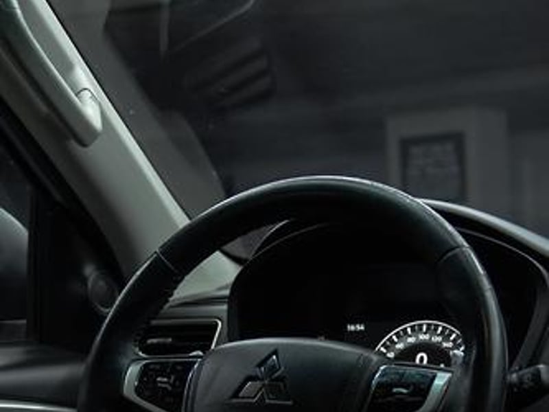Mitsubishi Montero Sport 2021 - Imagen 15 de 20