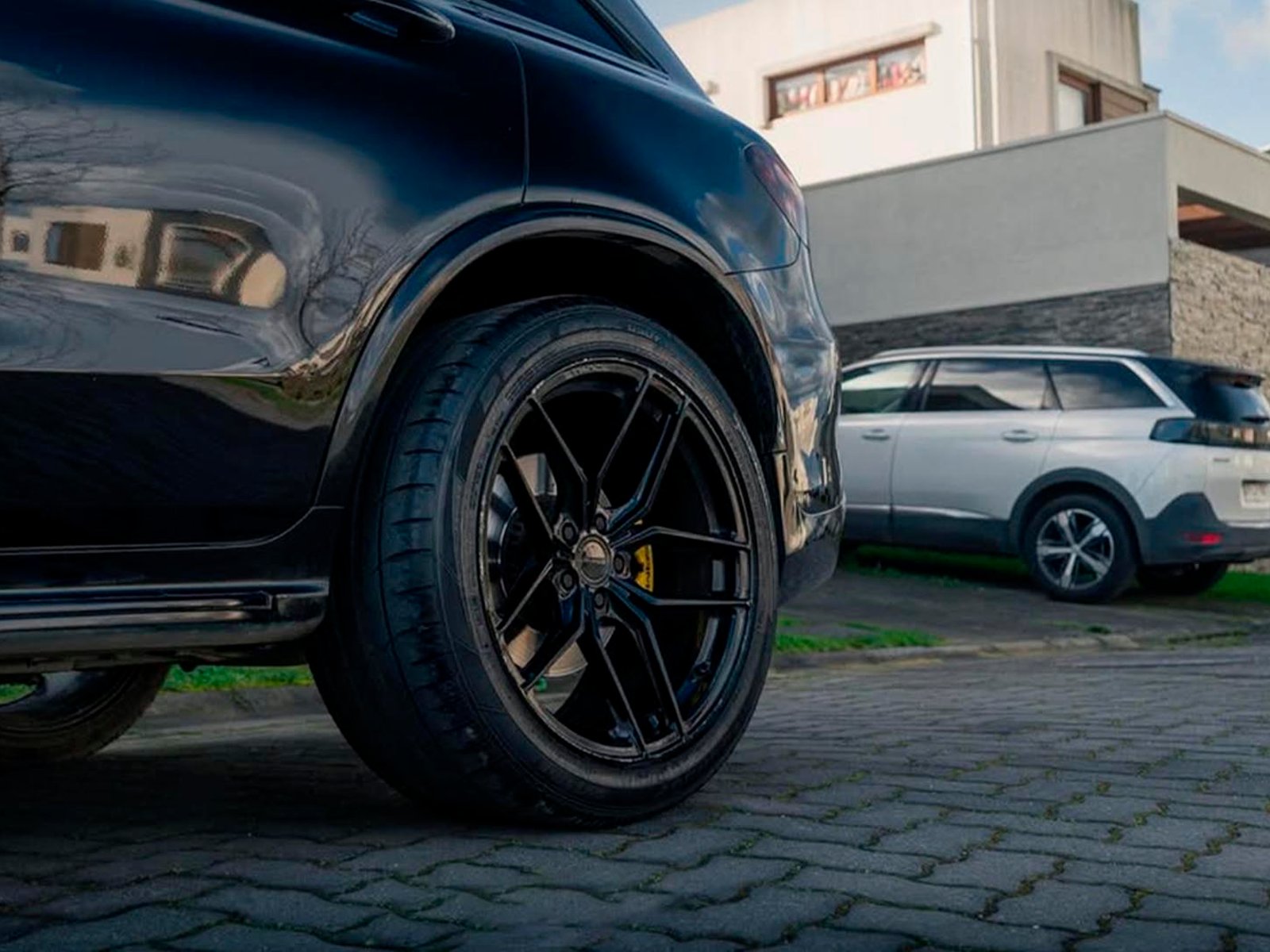 Mercedes-Benz GLC 350 D 2018 - Foto 3 de 14