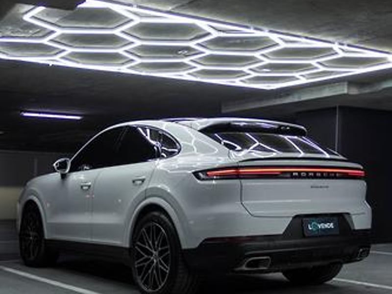 Porsche Cayenne Coupe 2025 - Imagen 3 de 17