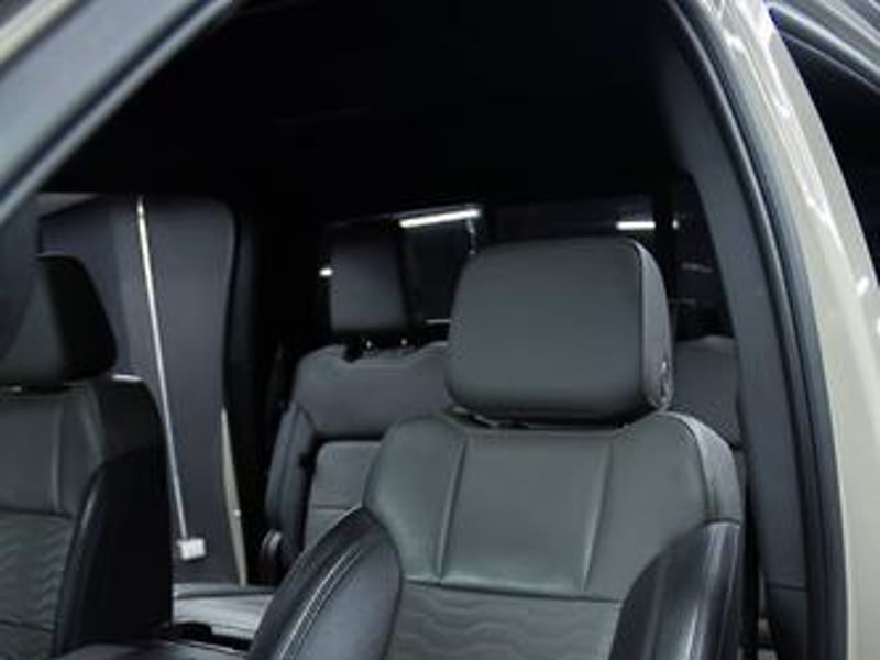 Chevrolet Silverado 2023 - Imagen 14 de 20