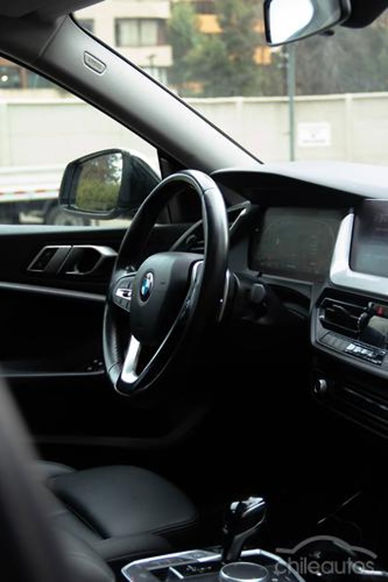 BMW 220 2022 - Imagen 8 de 13
