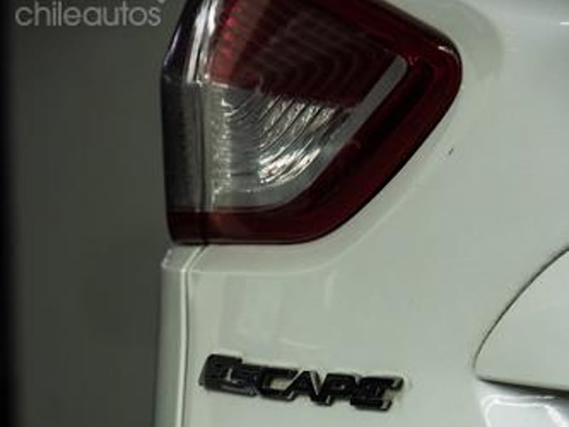 Ford Escape 2014 - Imagen 6 de 20