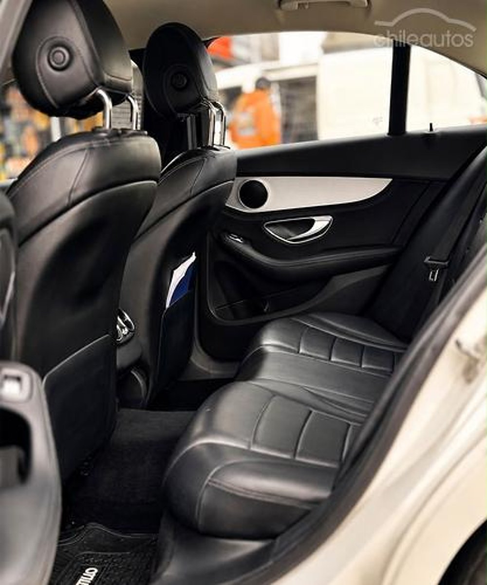 Mercedes-Benz C 180 2015 - Imagen 7 de 8