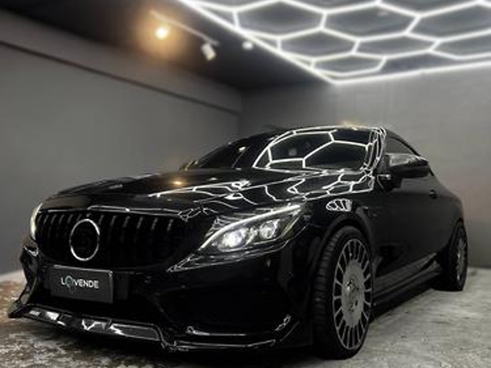 Mercedes-Benz C 43 Amg 2018 - Foto 2 de 11
