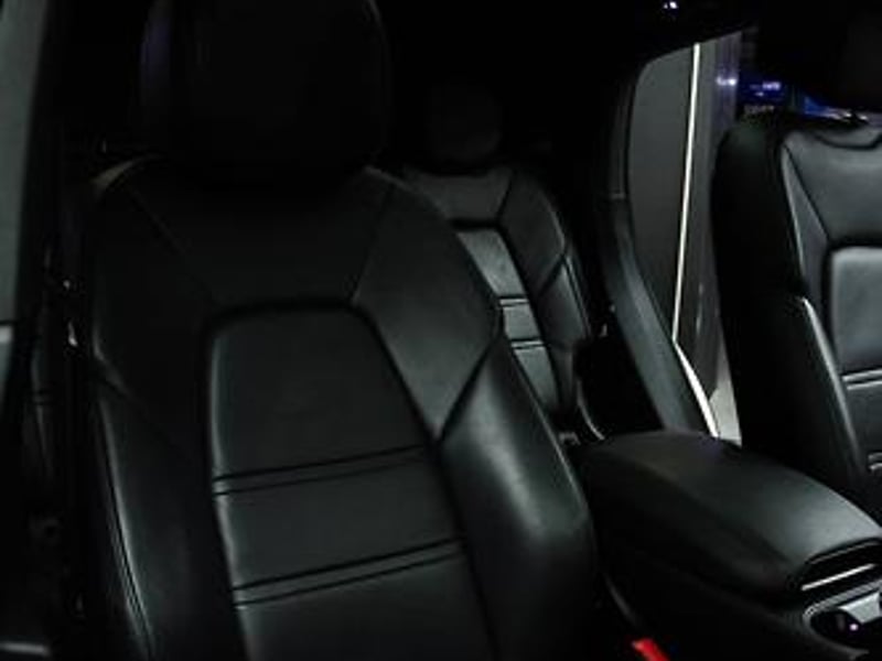 Porsche Cayenne Coupe 2025 - Imagen 17 de 17