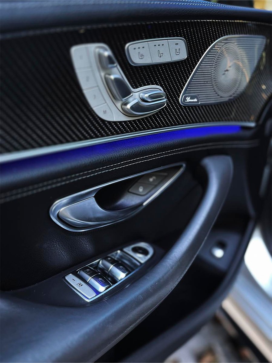 Mercedes-Benz GLC 63 S E-Performance 2025 - Imagen 10 de 17