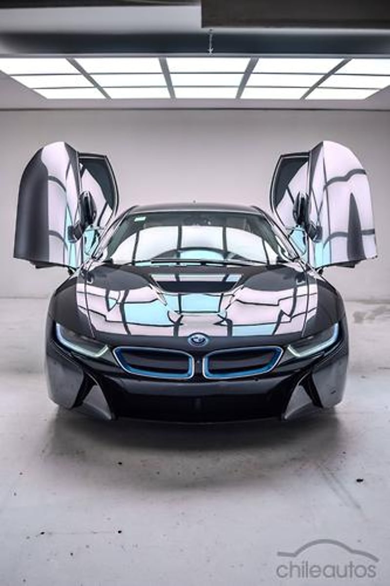 BMW I8 2020