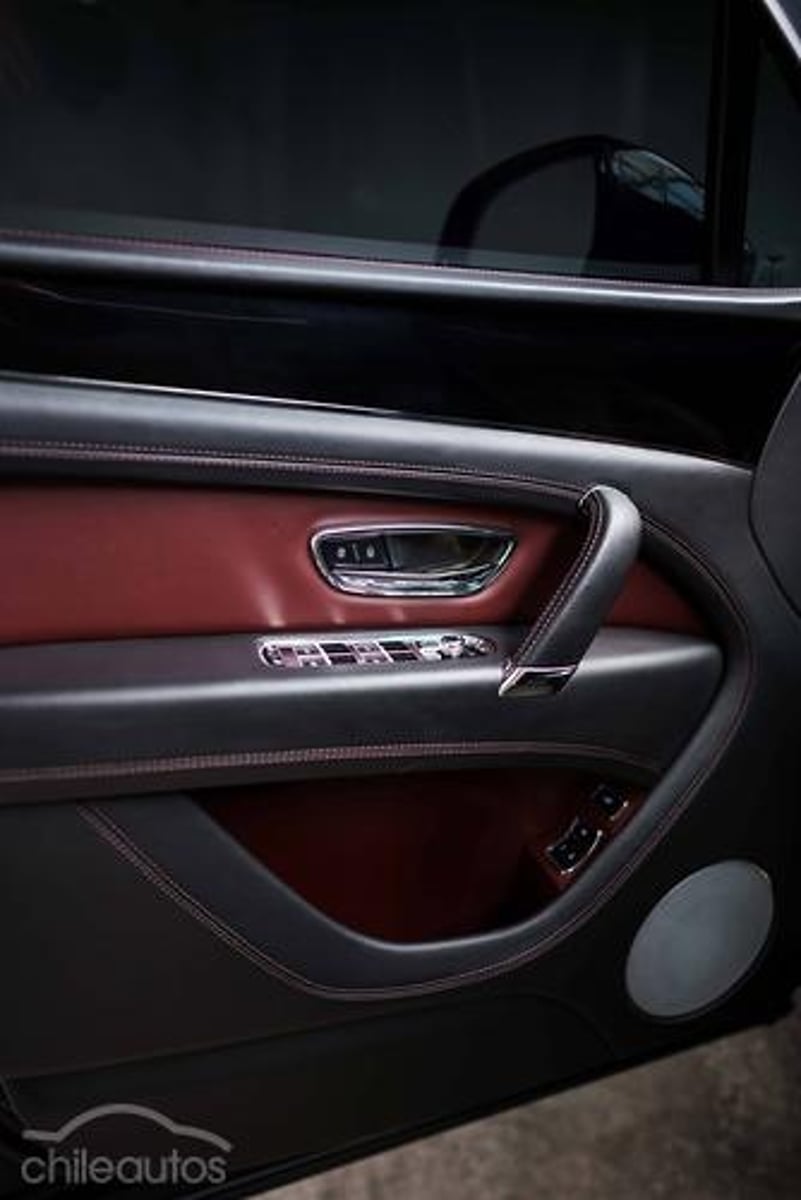 Bentley Bentayga 2019 - Imagen 6 de 20