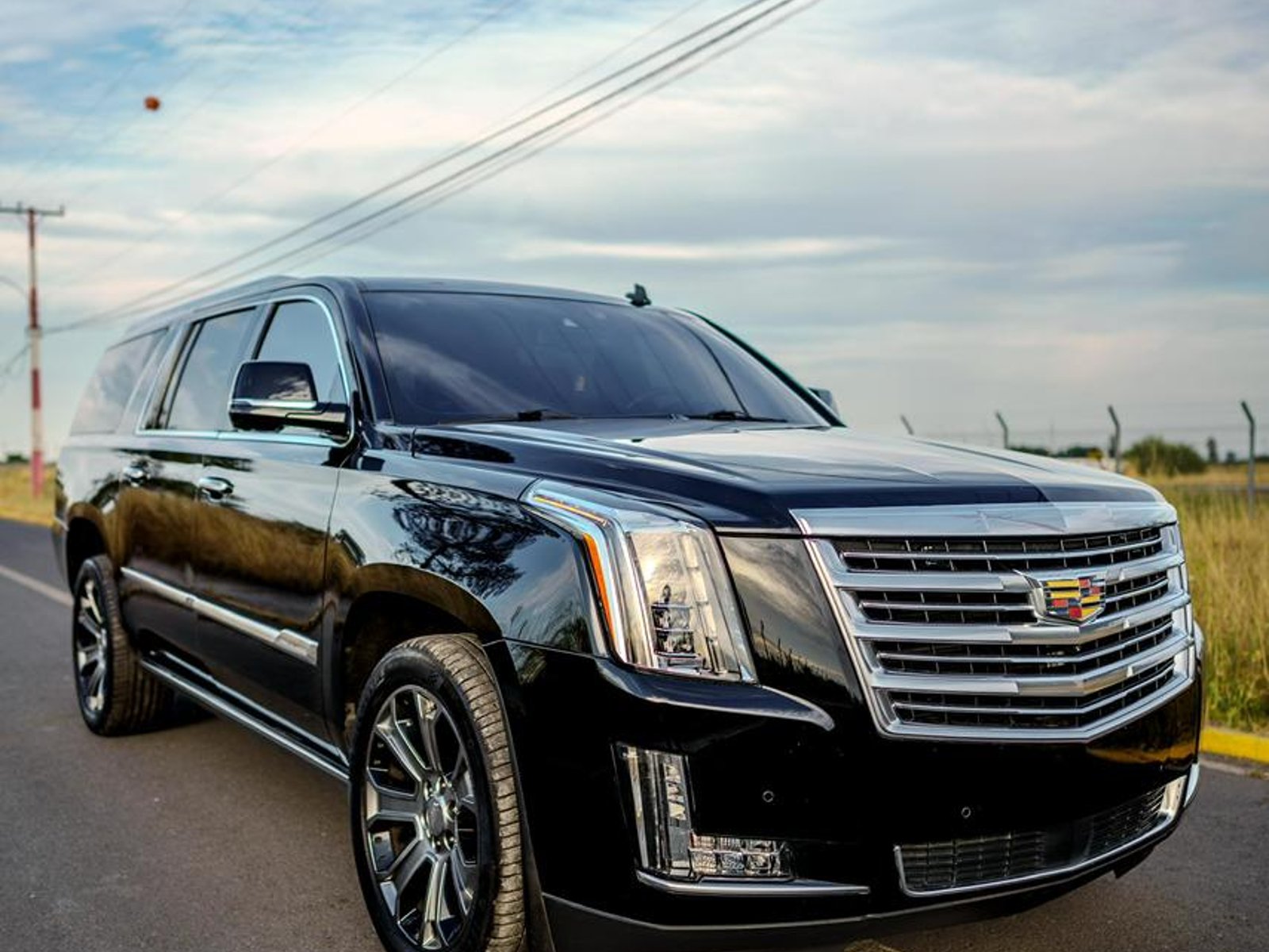 Cadillac Escalade 2016 - Foto 3 de 3
