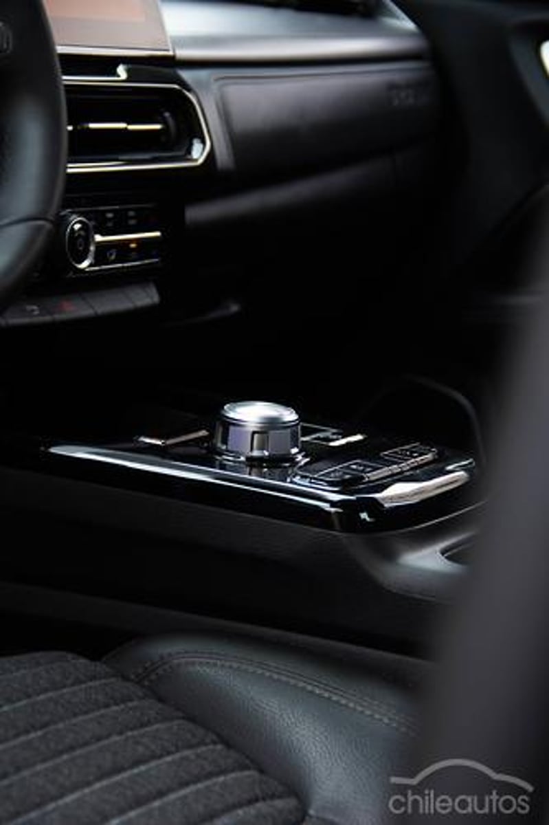 Dodge Ram 2025 - Imagen 13 de 20