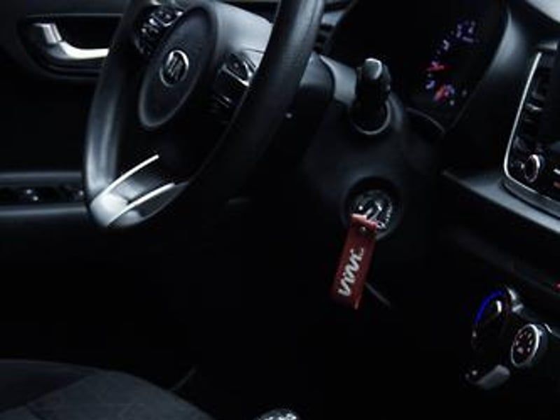 Kia Soluto 2024 - Imagen 10 de 14