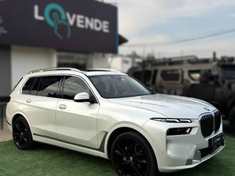 BMW X7 2024