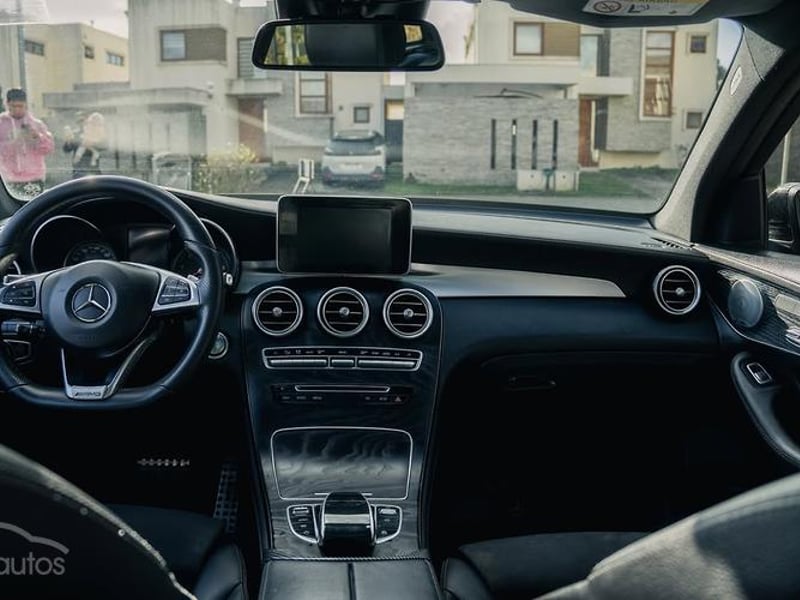 Mercedes-Benz Glc 350 2018 - Imagen 17 de 19