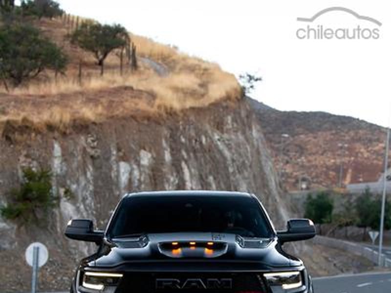 Dodge Ram 1500 2022 - Imagen 4 de 12