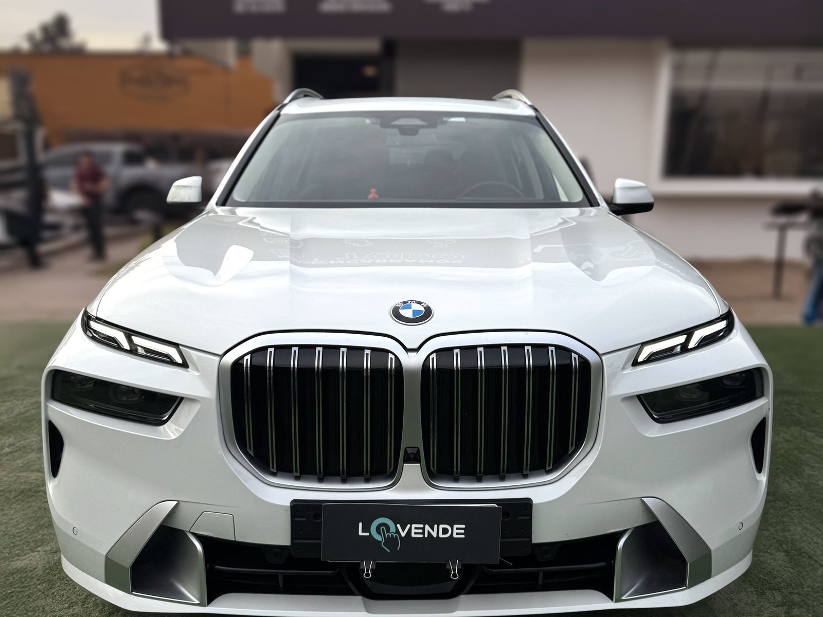 BMW X7 2024 - Foto 2 de 9