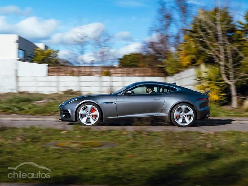 Jaguar F-Type 2020