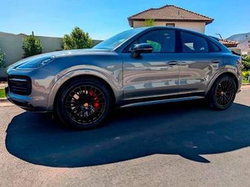 Porsche Cayenne 2023
