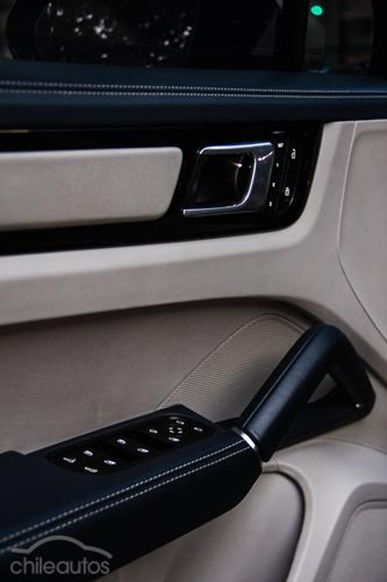 Porsche Cayenne 2022 - Imagen 19 de 20