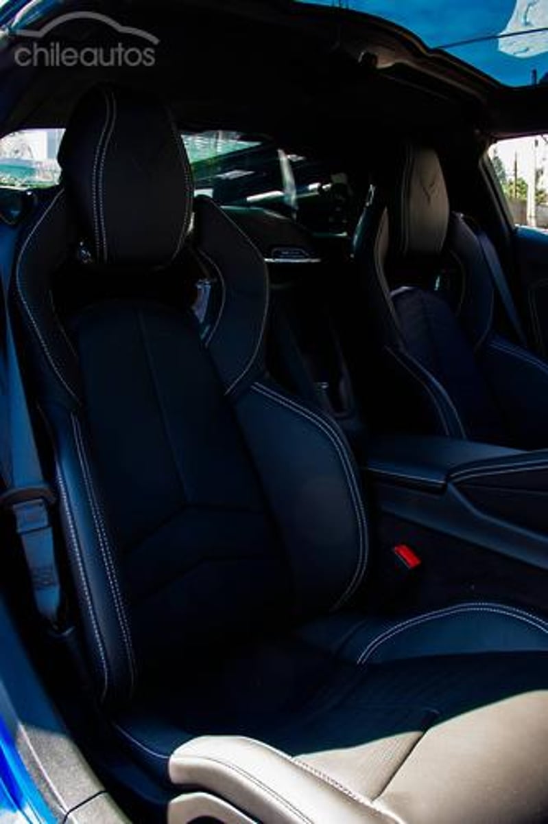 Chevrolet Corvette 2027 - Imagen 12 de 20