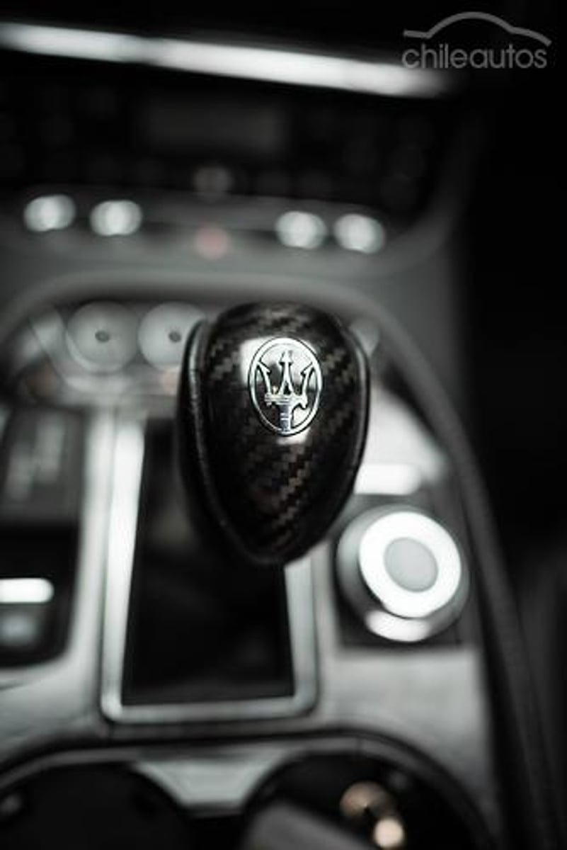 Maserati Grancabrio 2018 - Imagen 15 de 20