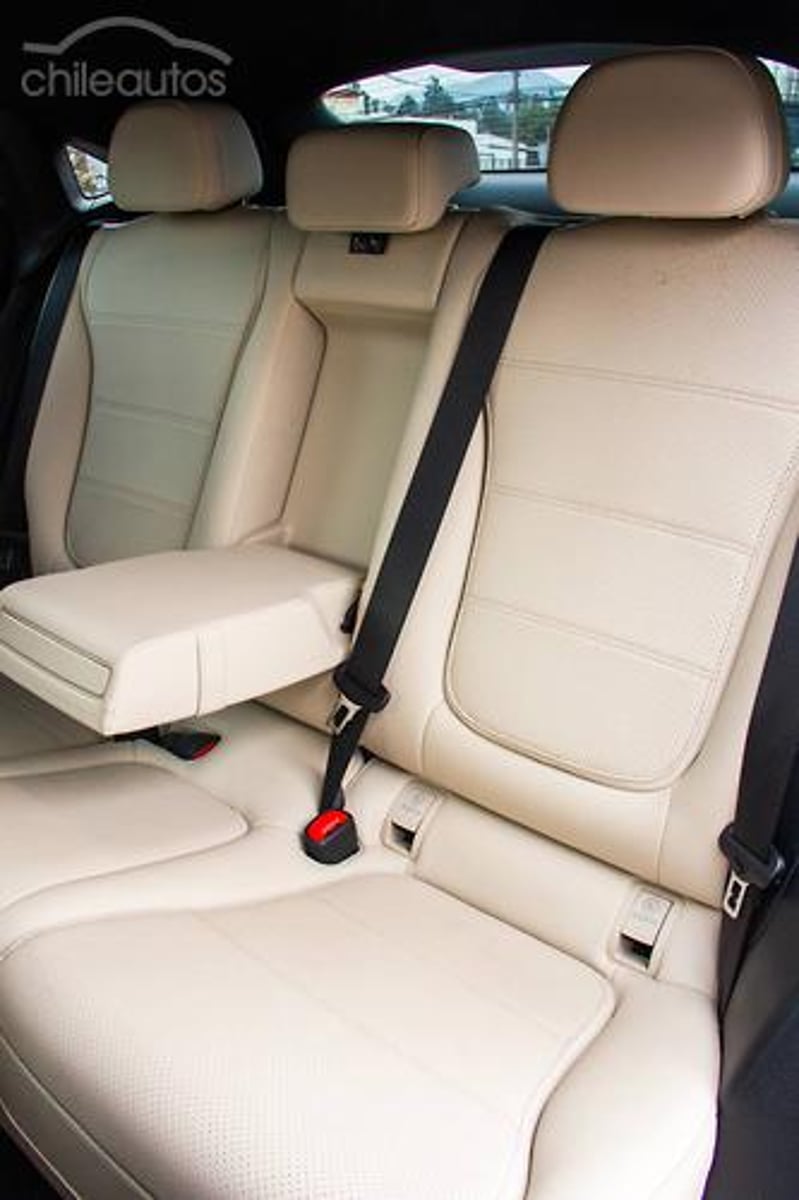 Mercedes-Benz Glc 200 2025 - Imagen 12 de 16