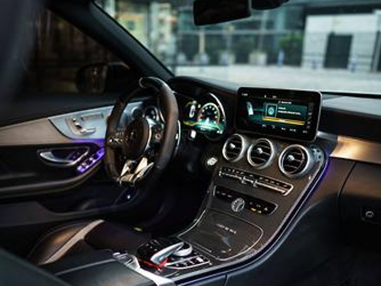 Mercedes-Benz C 63 Amg 2020 - Foto 2 de 4