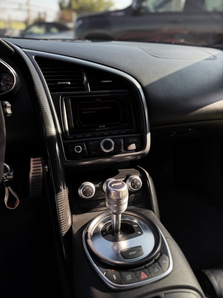 Audi R8 2010 - Imagen 7 de 8