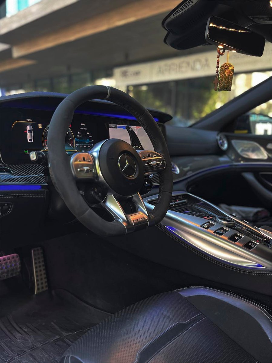 Mercedes-Benz GLC 63 S E-Performance 2025 - Imagen 9 de 17