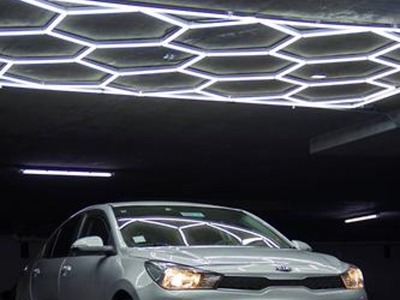 Kia Soluto 2024 - Foto 2 de 14