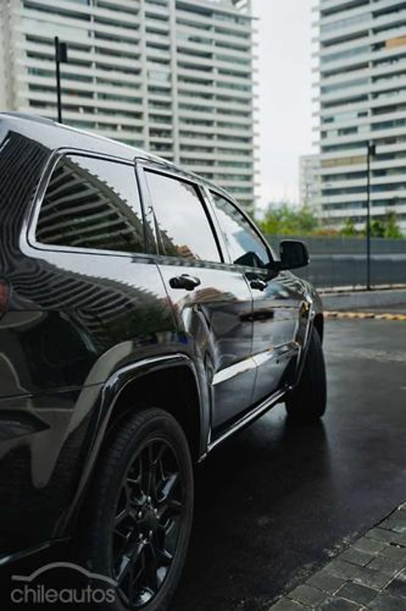 Jeep Grand Cherokee 2020 - Imagen 6 de 12