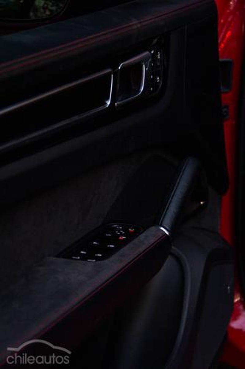 Porsche Cayenne 2021 - Imagen 12 de 15