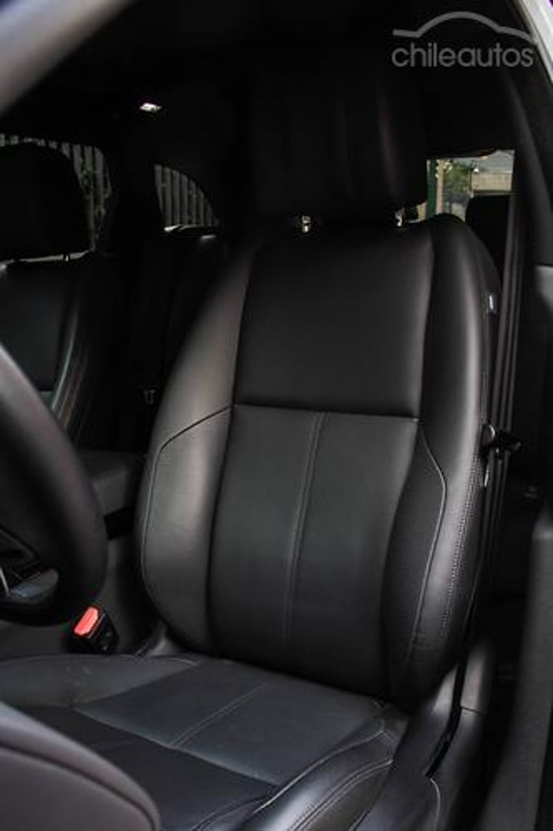 Land Rover Range Rover Sport 2024 - Imagen 8 de 18