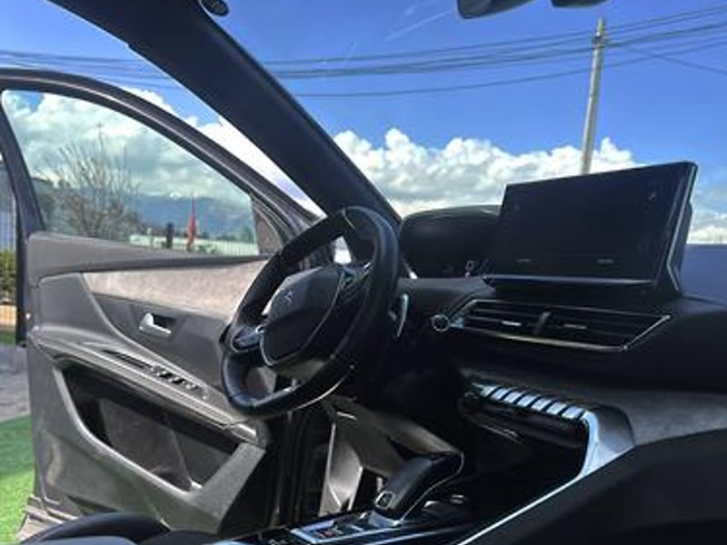 Peugeot 3008 2023 - Imagen 9 de 11