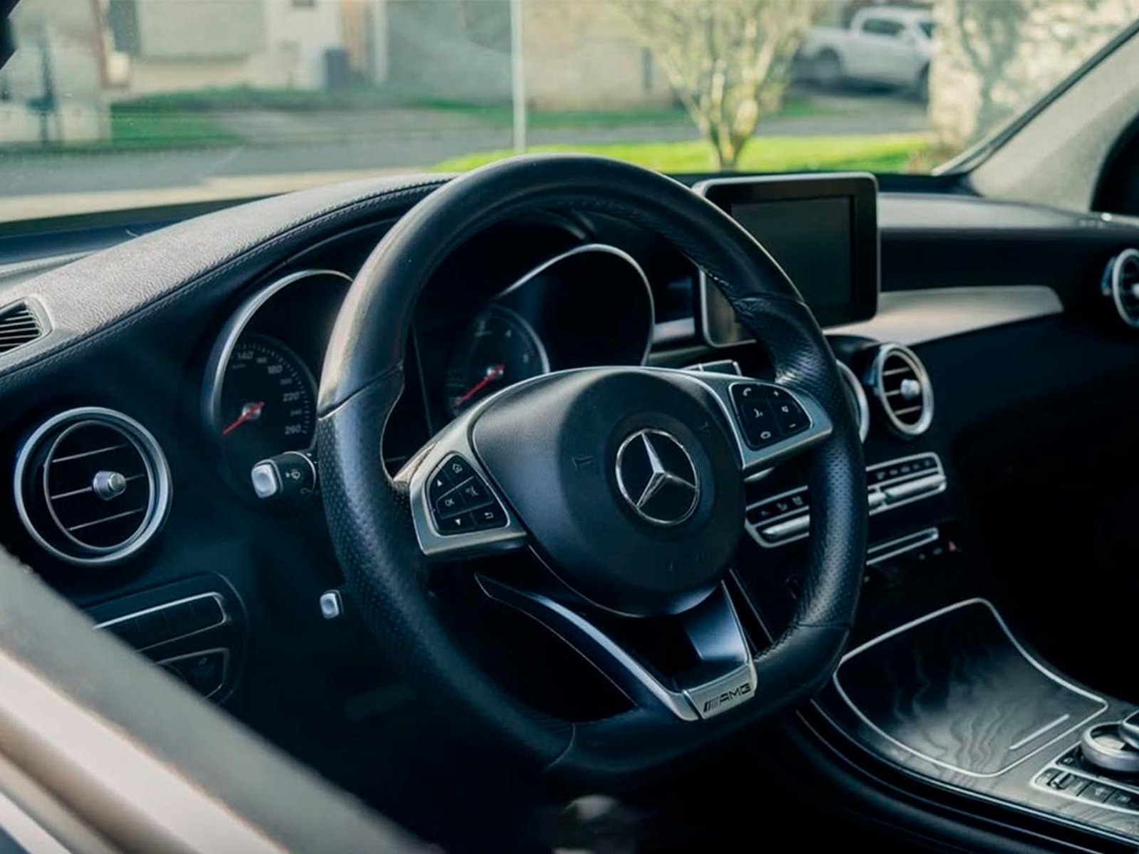 Mercedes-Benz GLC 350 D 2018 - Foto 5 de 14