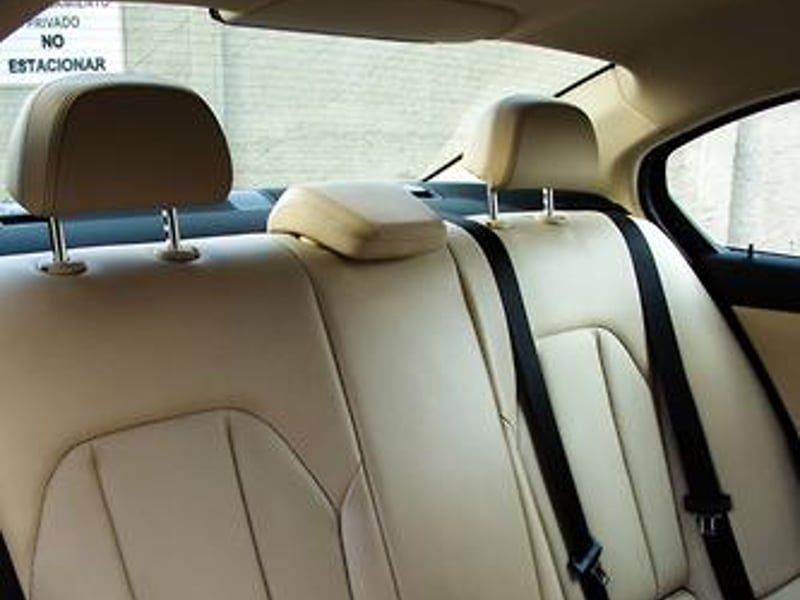BMW 320I 2024 - Imagen 17 de 18