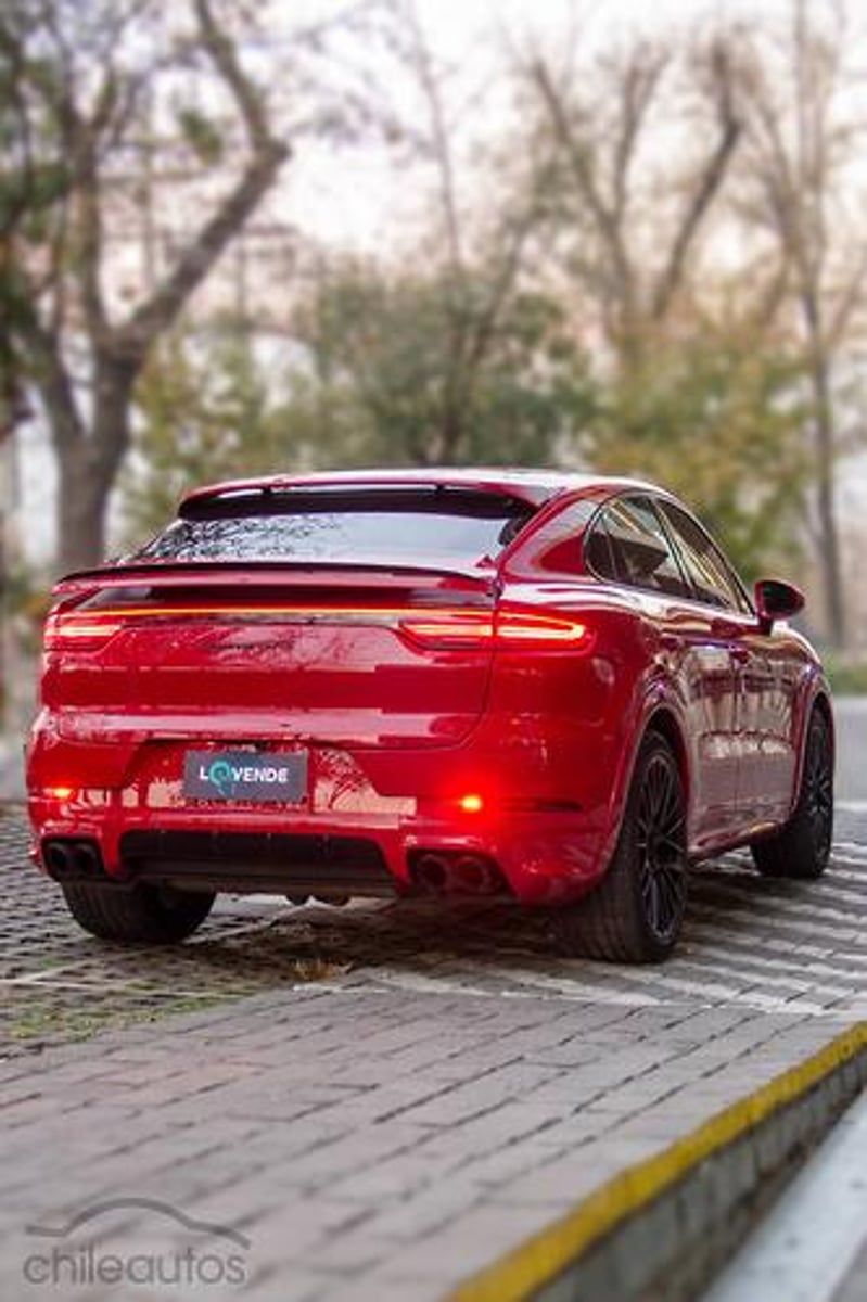 Porsche Cayenne 2021 - Imagen 6 de 15