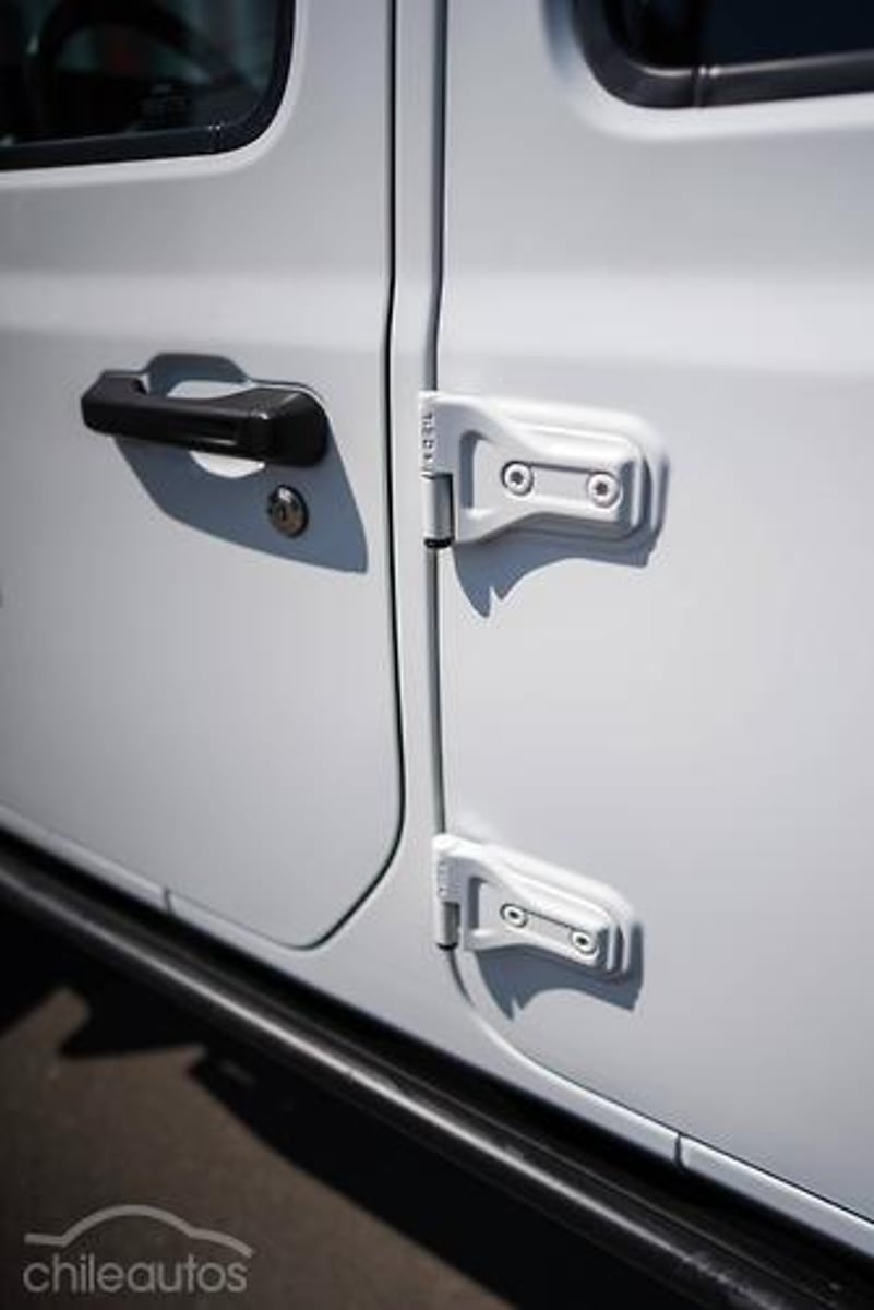Jeep Gladiator 2021 - Imagen 13 de 20