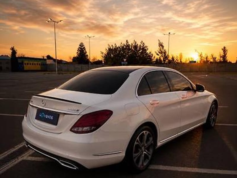 Mercedes-Benz C 180 2015 - Imagen 5 de 8
