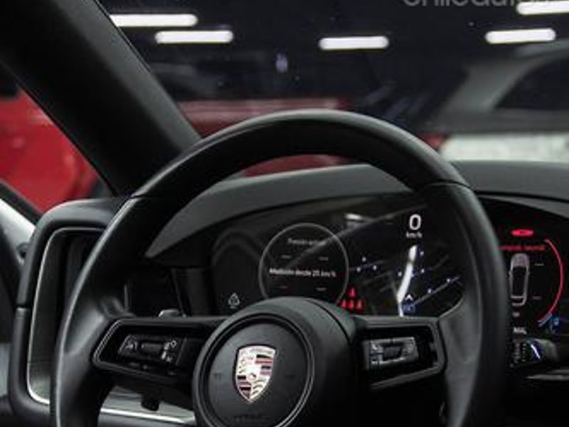 Porsche Cayenne Coupe 2025 - Imagen 15 de 17