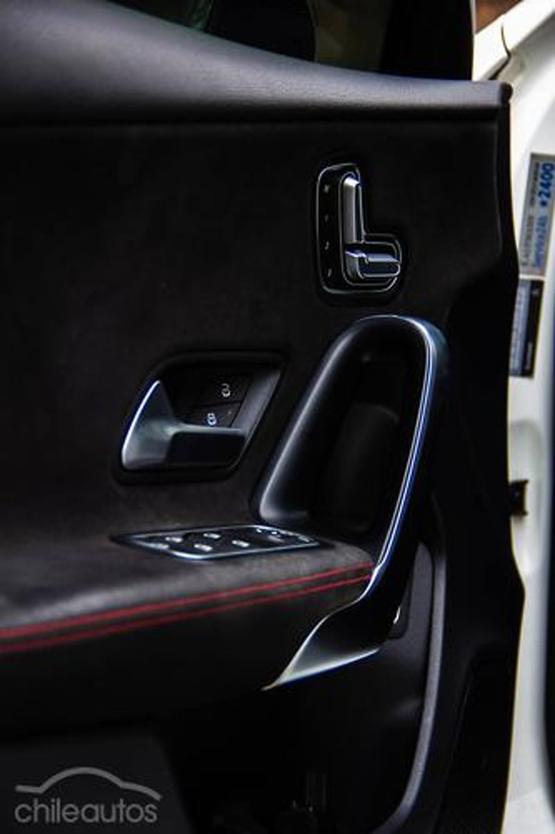 Mercedes-Benz A 35 Amg 2021 - Imagen 8 de 20