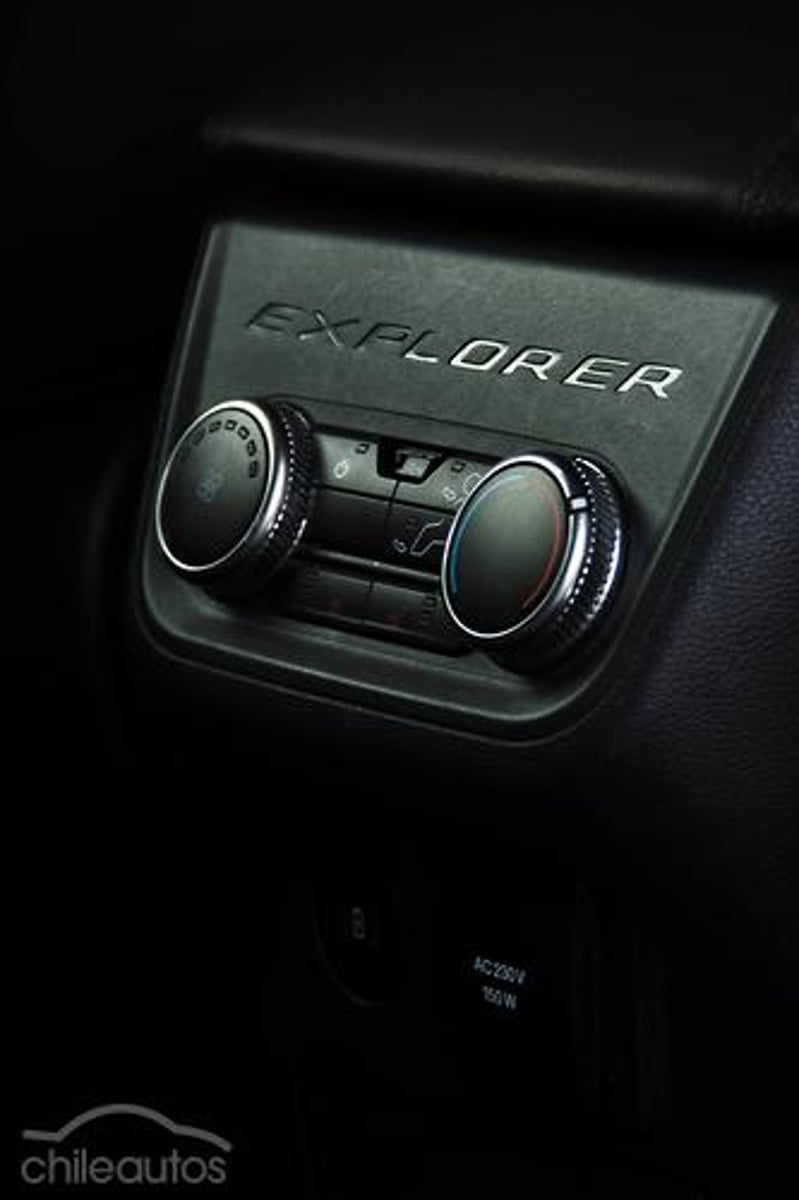 Ford Explorer 2025 - Imagen 8 de 20
