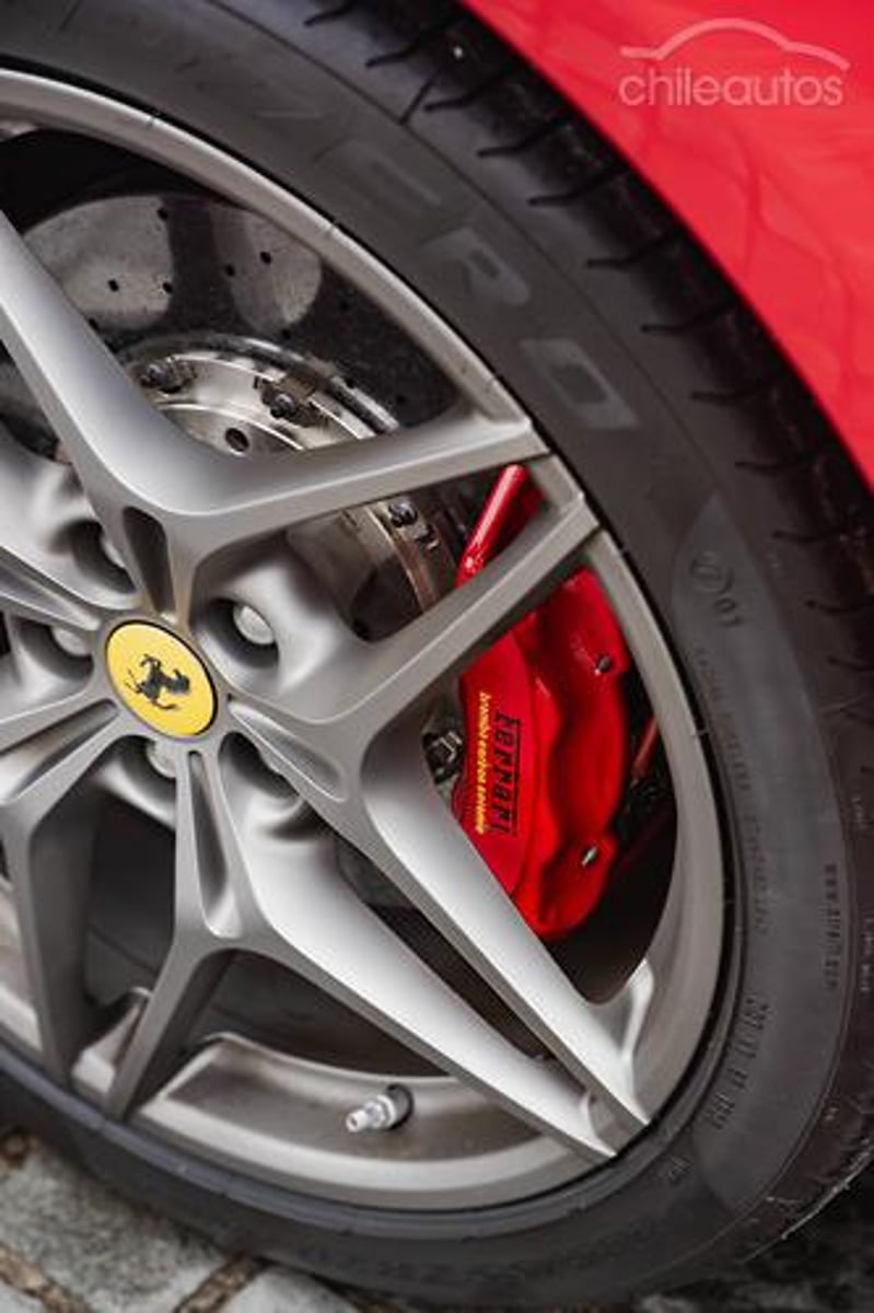Ferrari California 2018 - Imagen 16 de 18