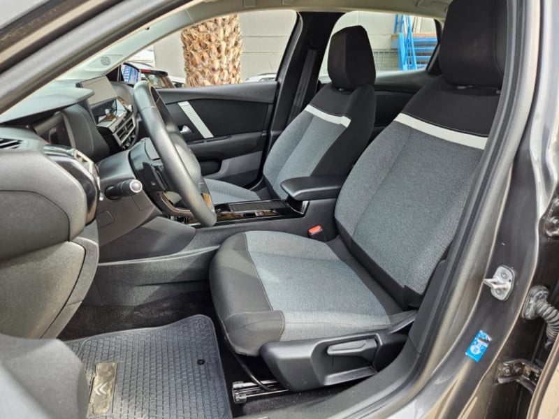 Citroën C4 2023 - Imagen 18 de 20