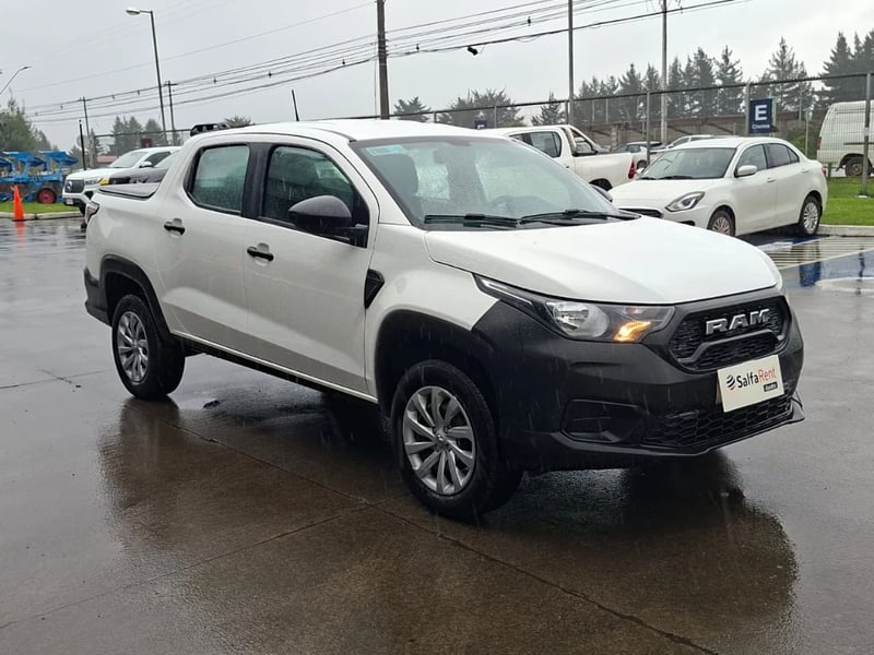 RAM 700 2024 - Imagen 3 de 20