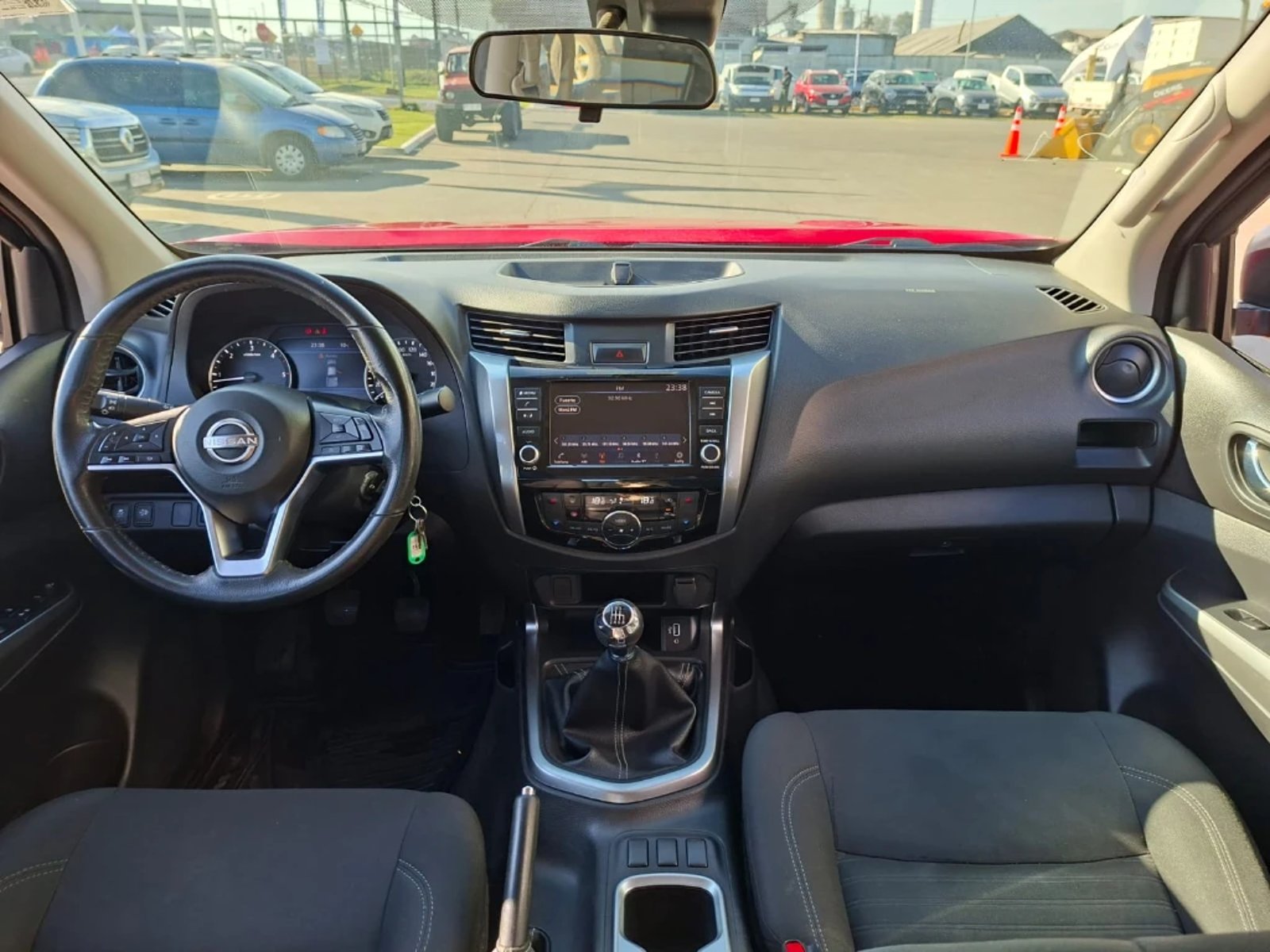 NISSAN NAVARA 2023 - Imagen 15 de 20