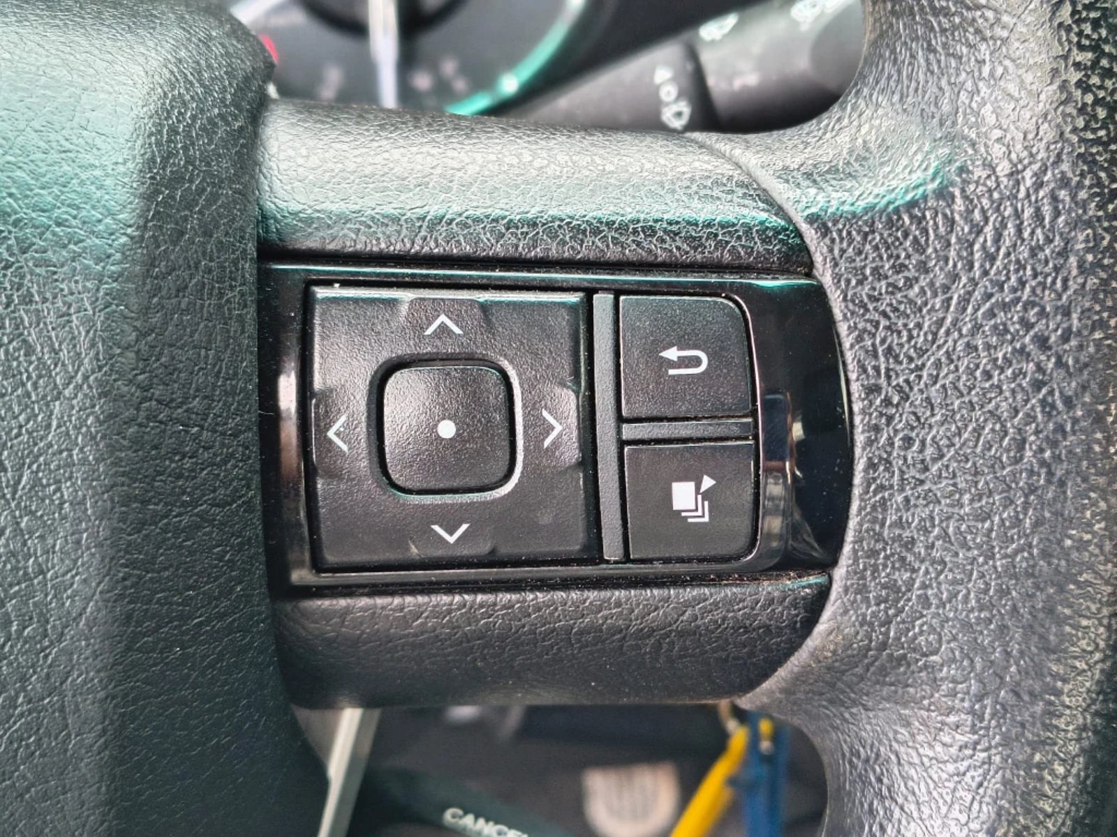 Toyota Hilux 2024 - Imagen 20 de 20