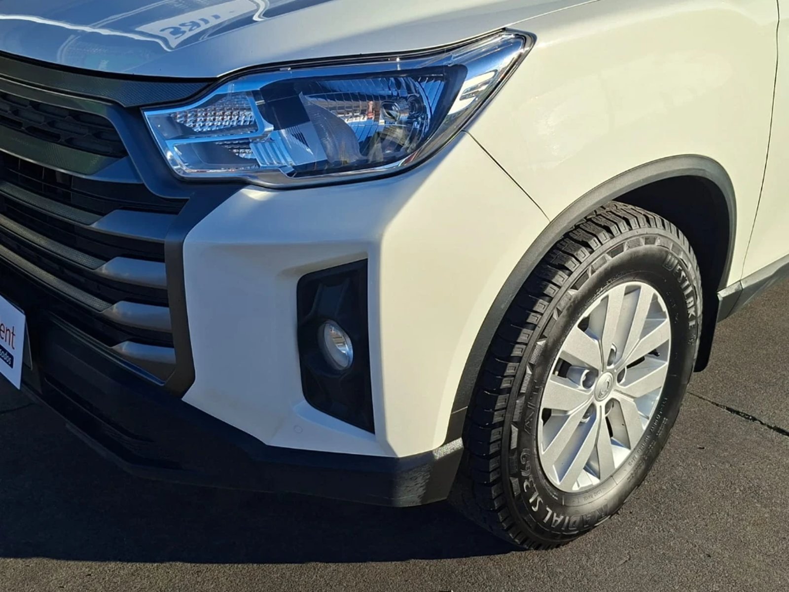 SSANGYONG GRAND MUSSO 2023 - Imagen 11 de 20