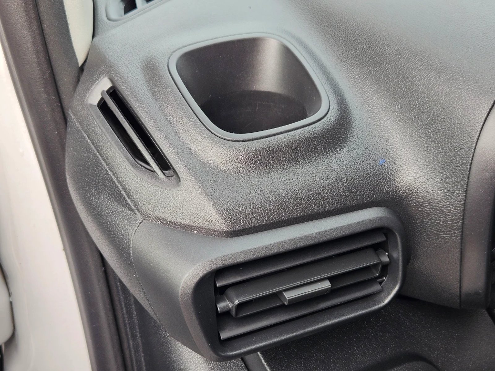 Citroën Berlingo 2024 - Imagen 15 de 20