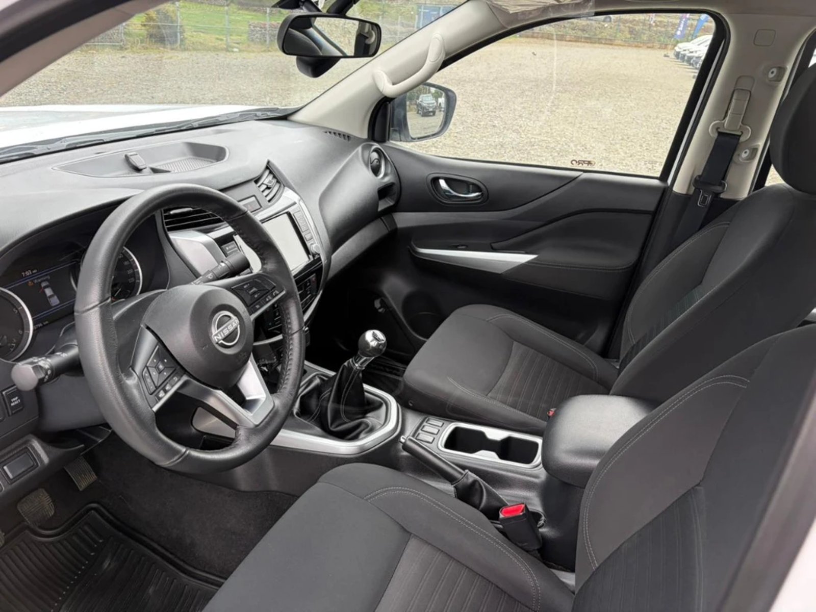 Nissan Navara 2023 - Imagen 13 de 20